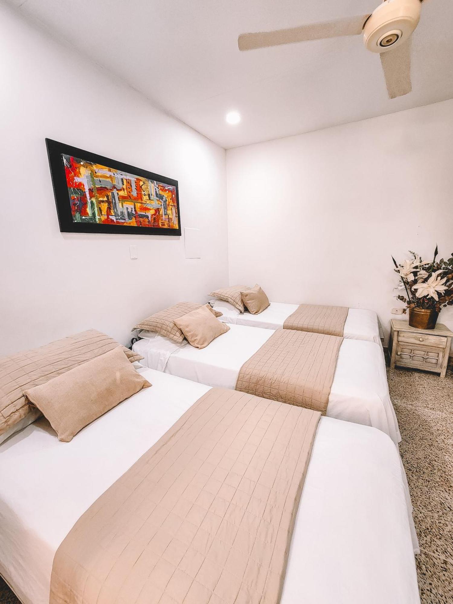 Hotel Radoa El Banco  Dış mekan fotoğraf